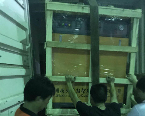 某乳业集团采购蒸汽发生器发货现场